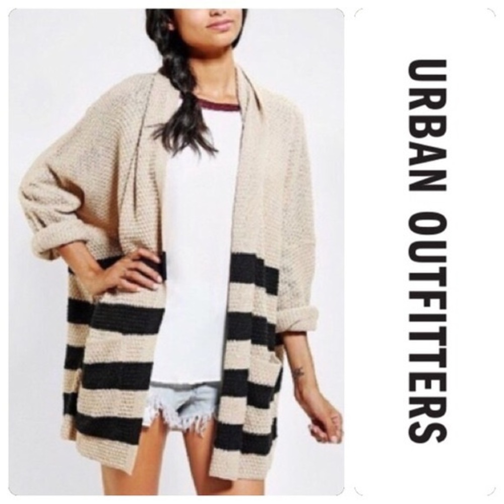 BDG Urban Outfitters Black and Cream Cardigan